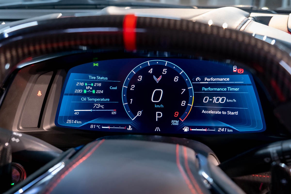 新型「シボレー・コルベットZ06」のインテリア