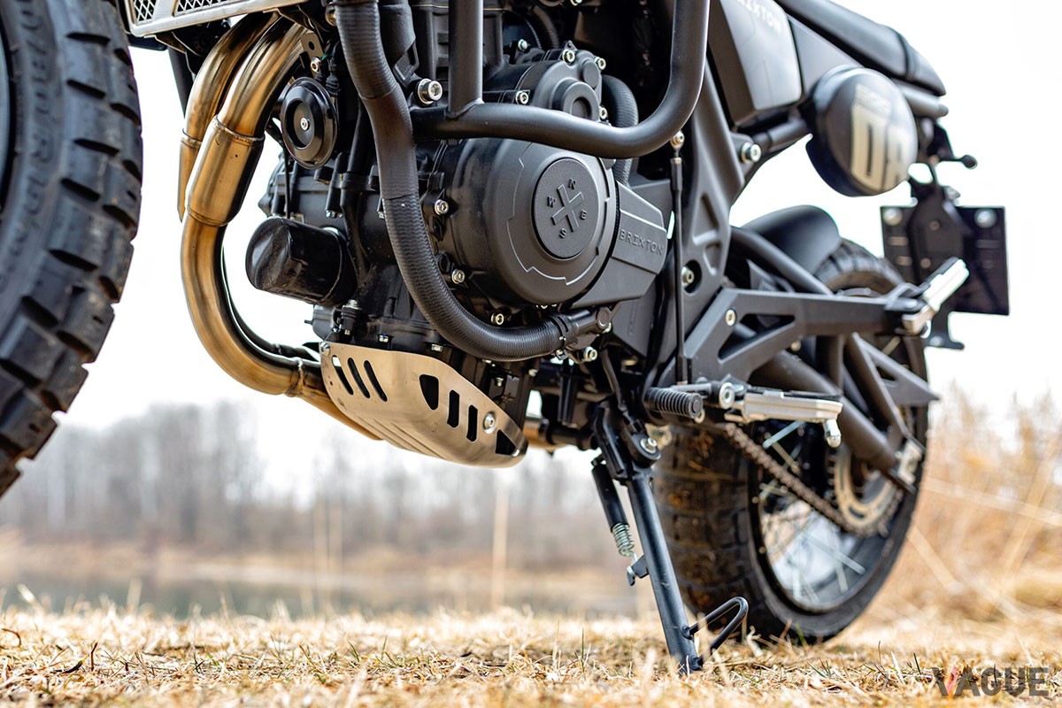 BRIXTON「Crossfire 500XC」
