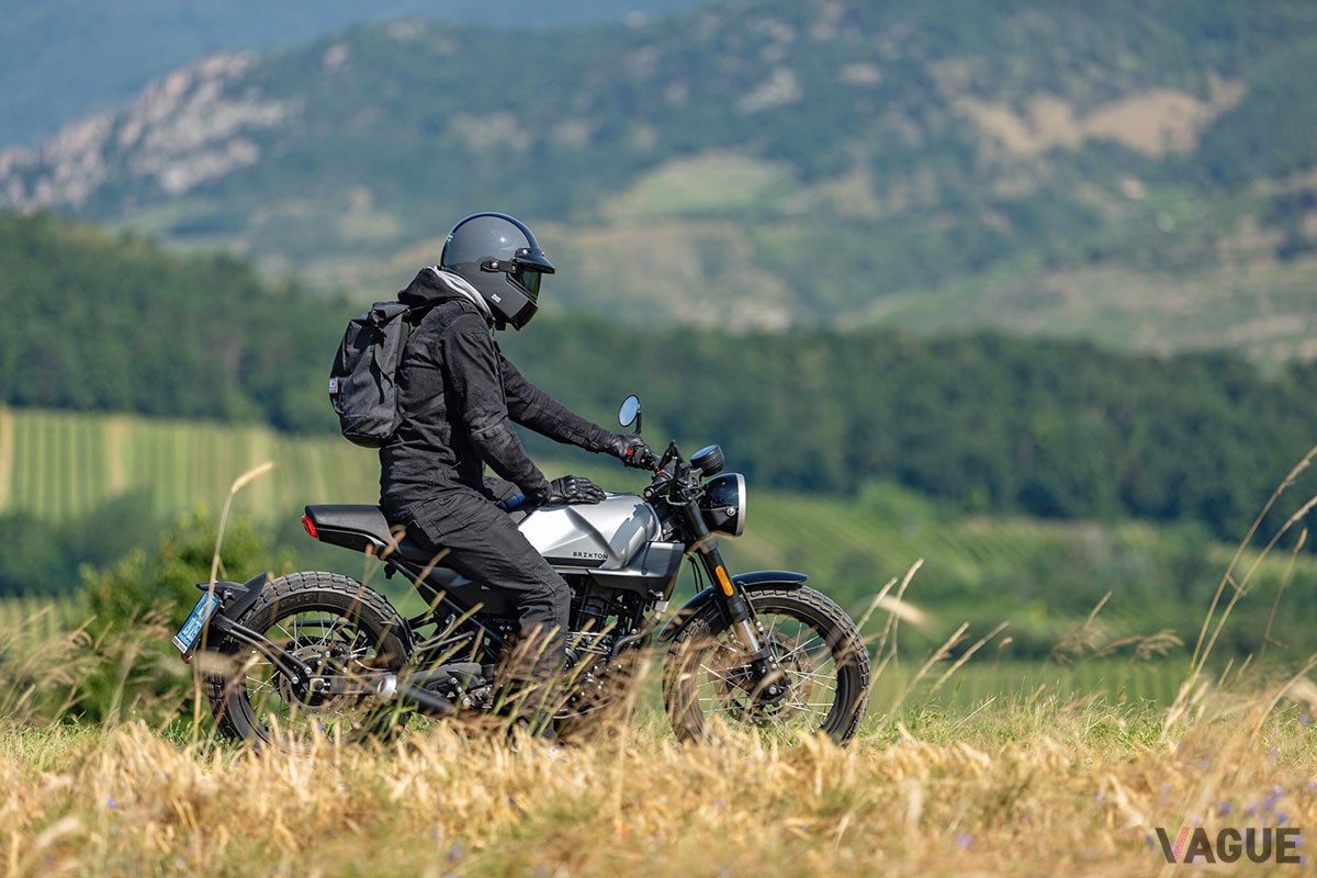 BRIXTON「Crossfire 125」