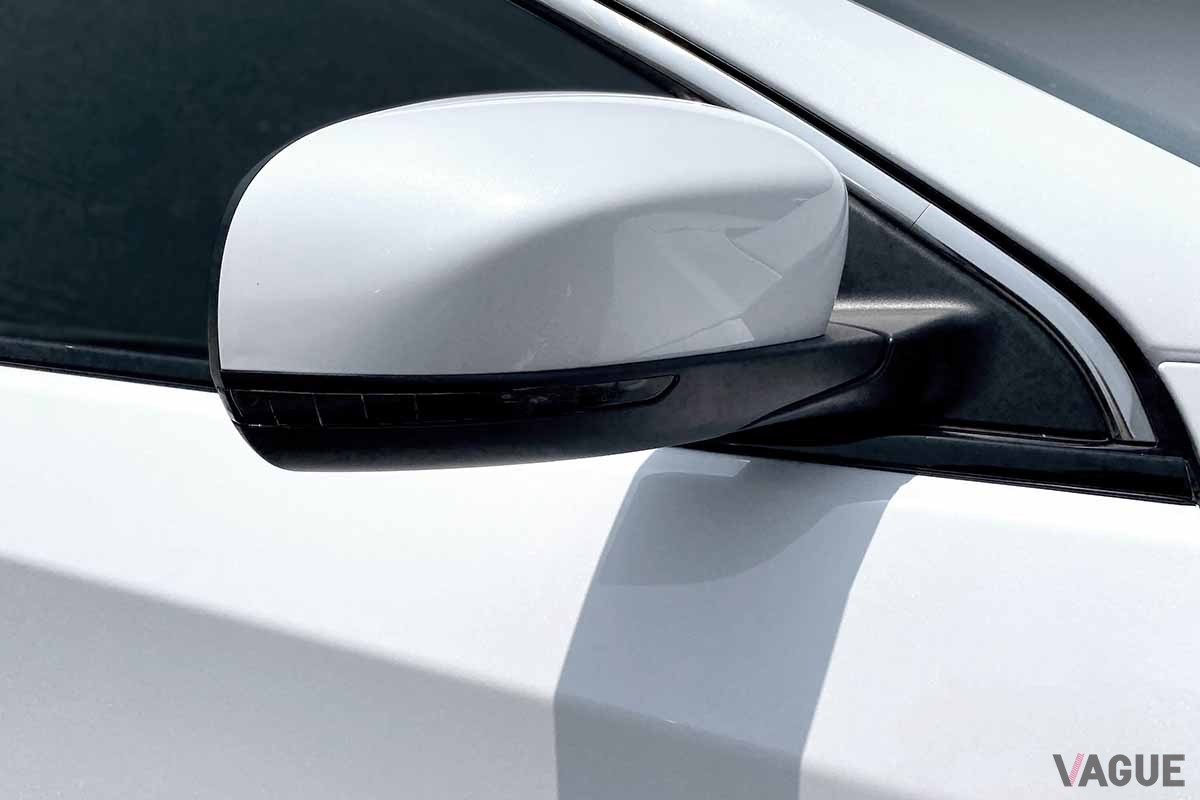 ジープの限定車「コマンダー ロンジチュード」