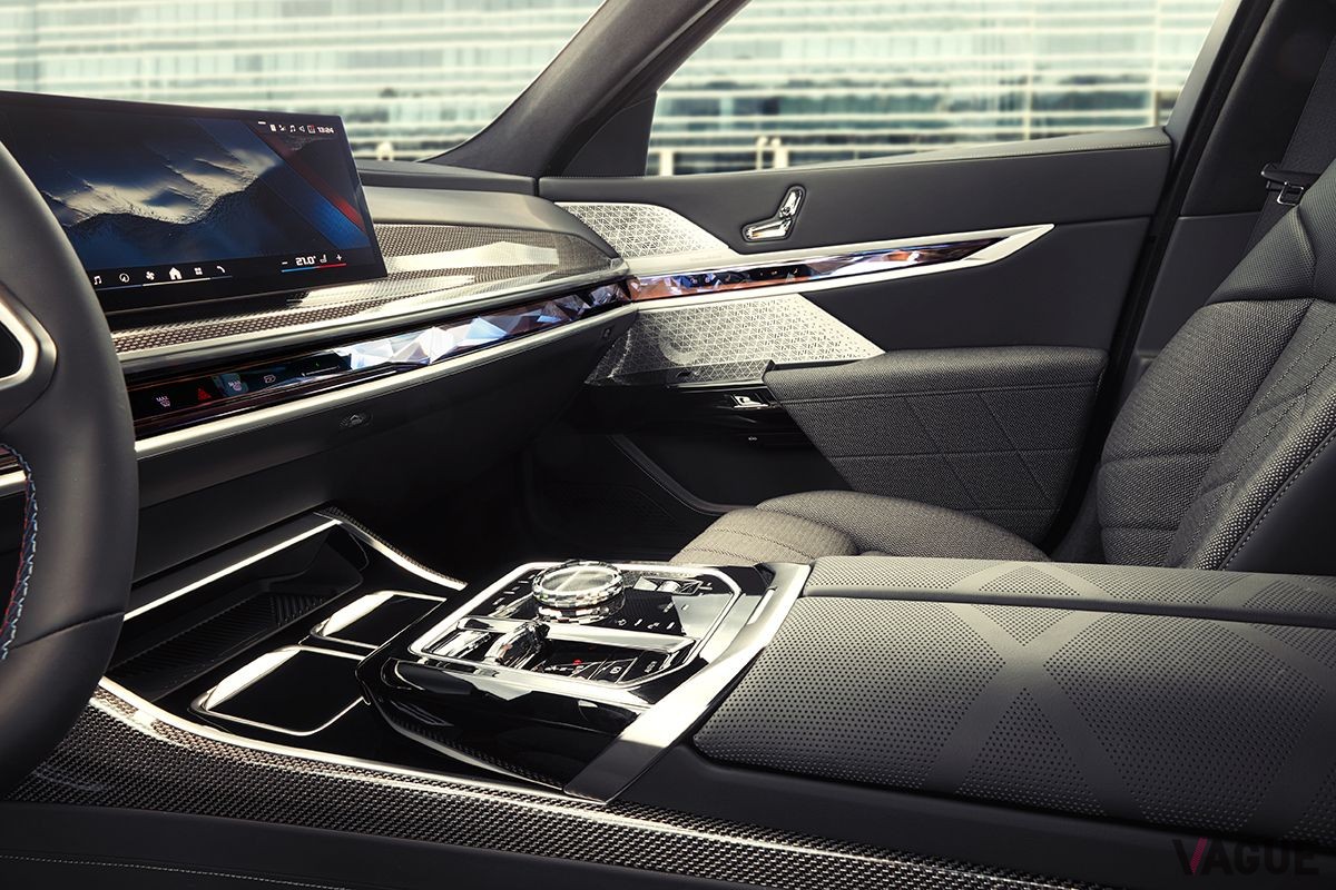 BMW新型「i7 M70 xDrive」のインテリア