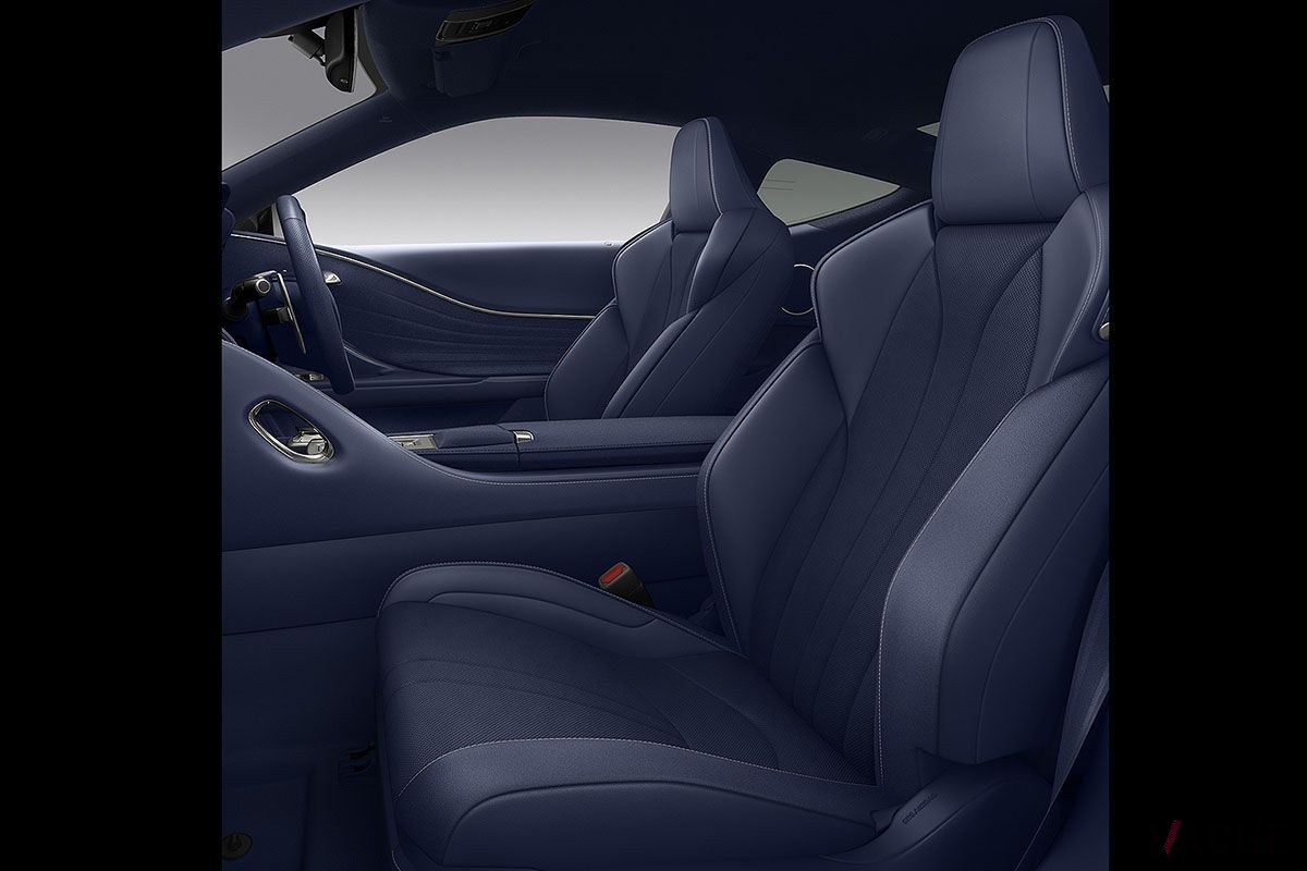 レクサス改良新型「LC」に設定された特別仕様車“EDGE”のインテリア