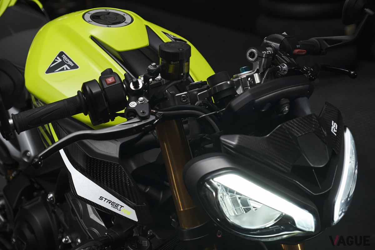 トライアンフ「ストリートトリプル765 Moto2エディション」は、スポーツネイキッド「ストリートトリプル765」の性能をさらに高めた限定モデル