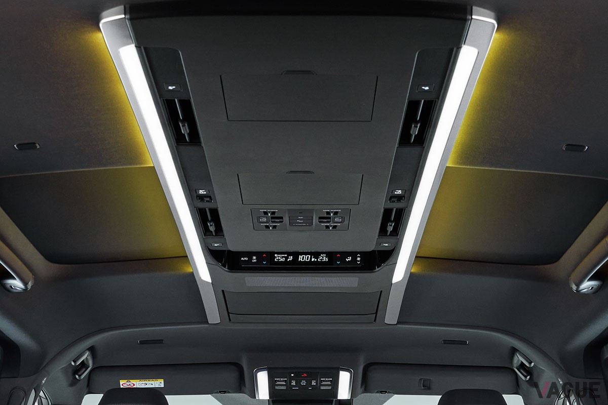 トヨタ新型「アルファード」