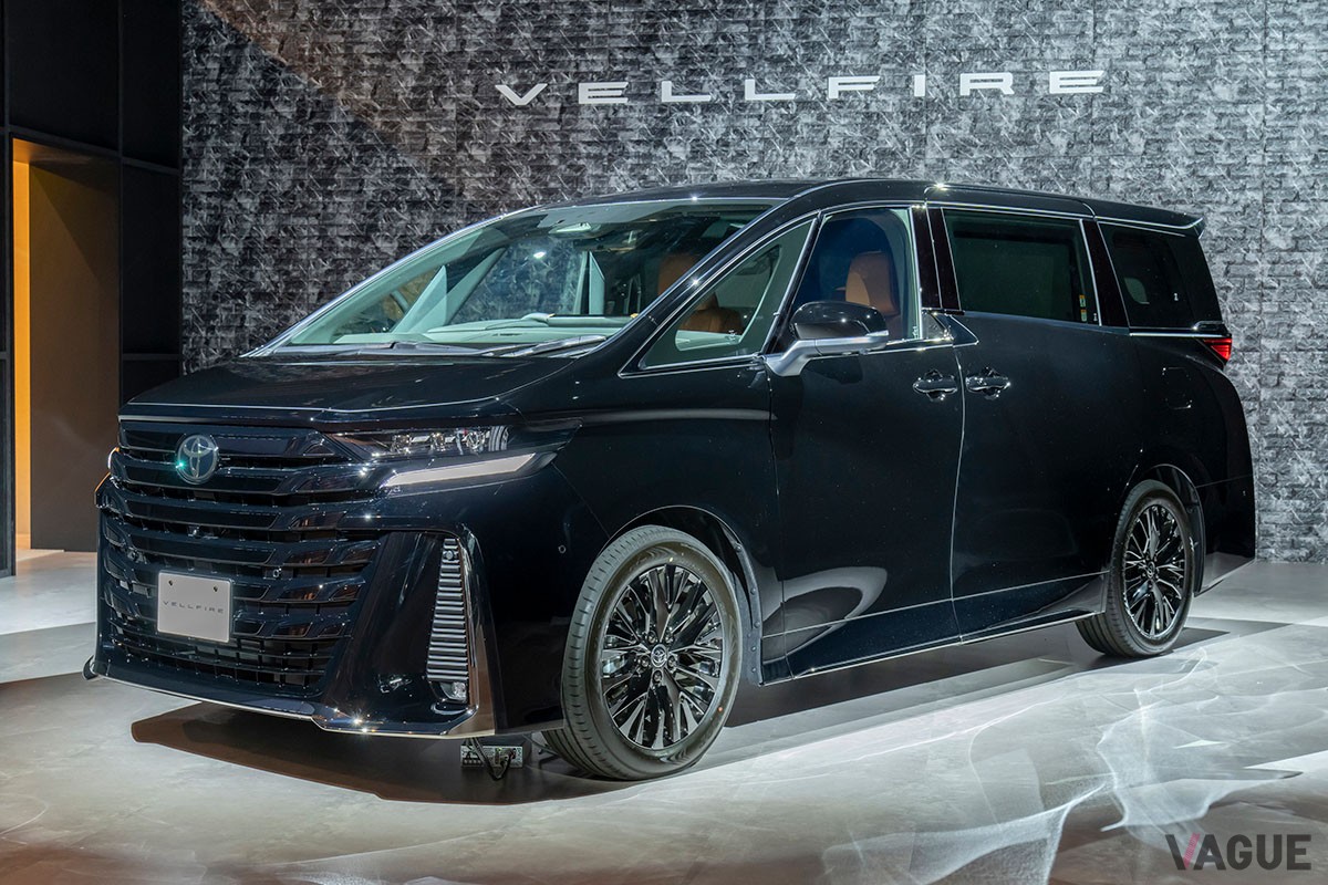 トヨタ新型「ヴェルファイア」