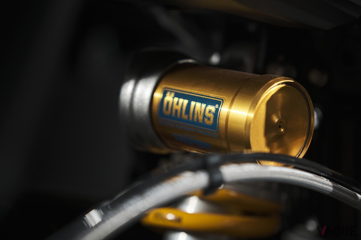 トライアンフ「ストリートトリプル765 Moto2エディション」は、スポーツネイキッド「ストリートトリプル765」の性能をさらに高めた限定モデル