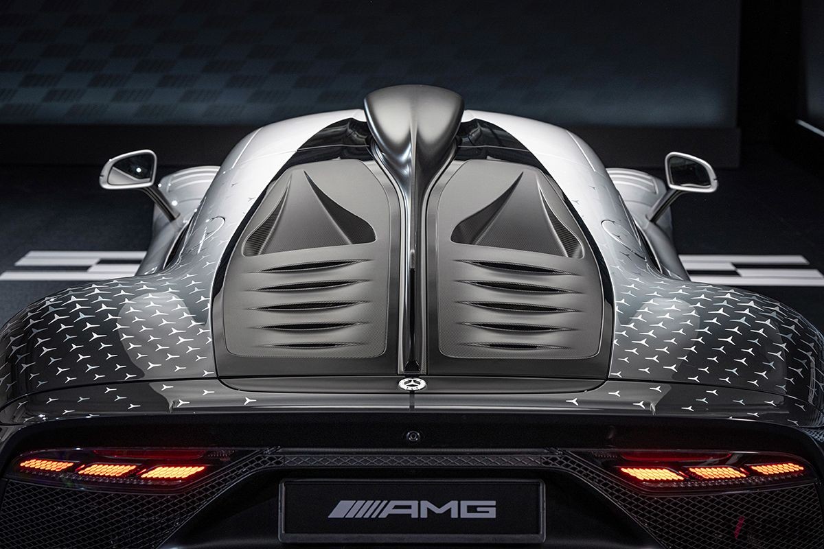 メルセデスAMG「ワン」のリアスタイル