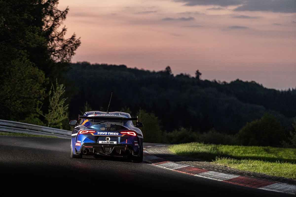 「第51回ADACニュルブルクリンク24時間レース」の様子