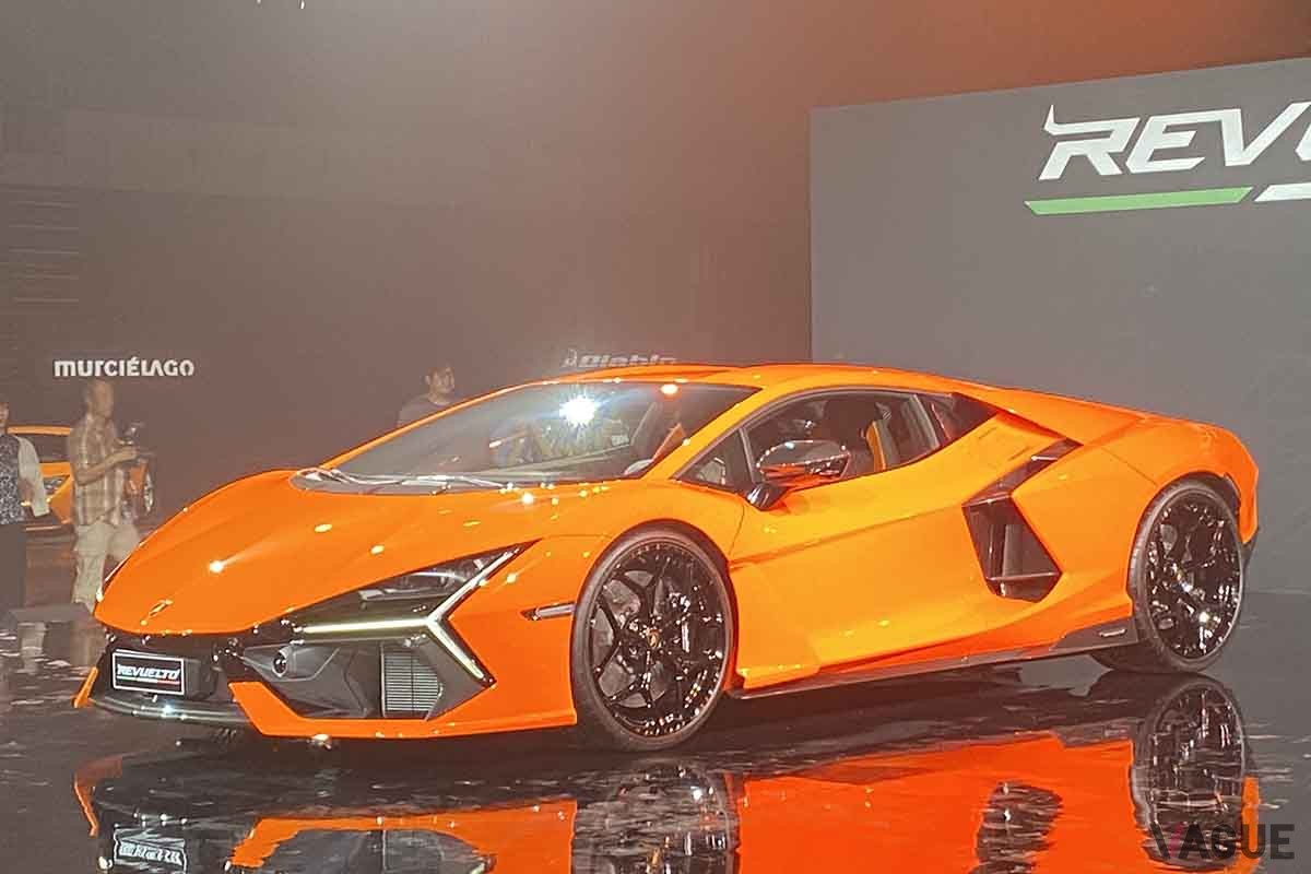 日本初公開されたランボルギーニ新型「レヴエルト」