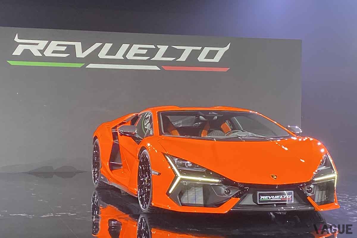 日本初公開されたランボルギーニ新型「レヴエルト」