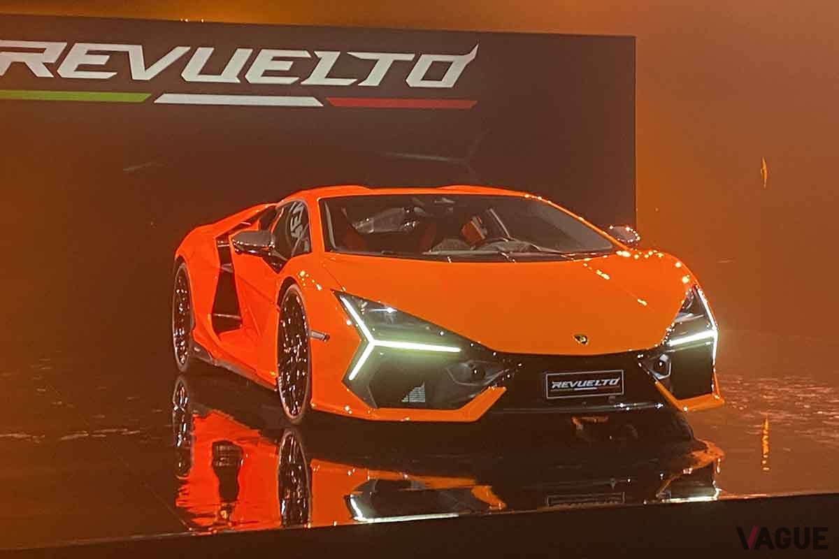 日本初公開されたランボルギーニ新型「レヴエルト」