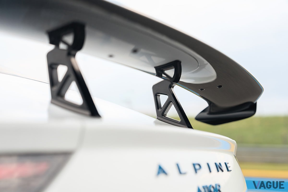 ル・マン24時間レース100周年を記念した限定車、アルピーヌ「A110Rル・マン」