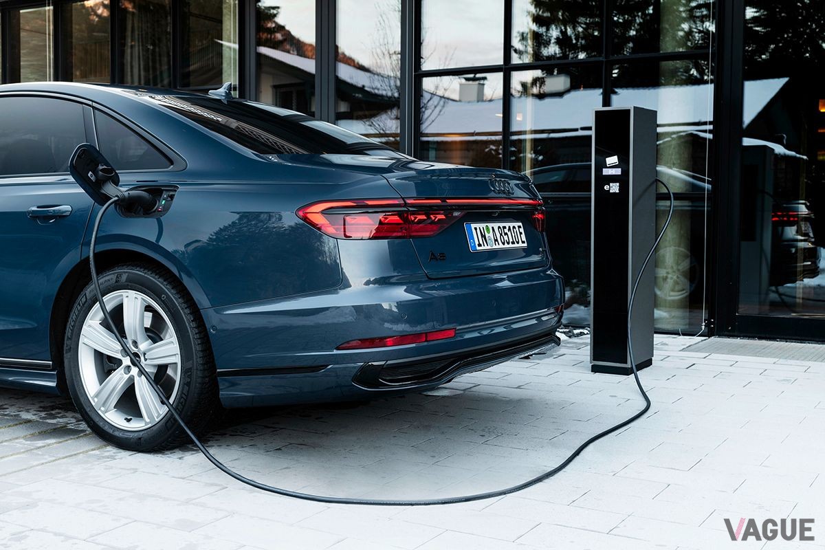 日本市場に導入されたアウディ新型「A8 60TFSIeクワトロ」