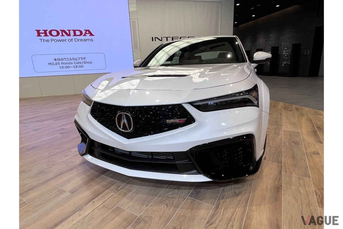 ホンダウエルカムプラザ青山に展示中のアキュラ新型「インテグラ」