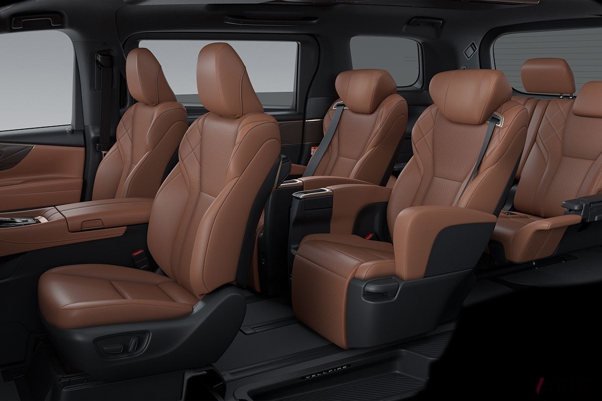 トヨタ新型「ヴェルファイア」のインテリア