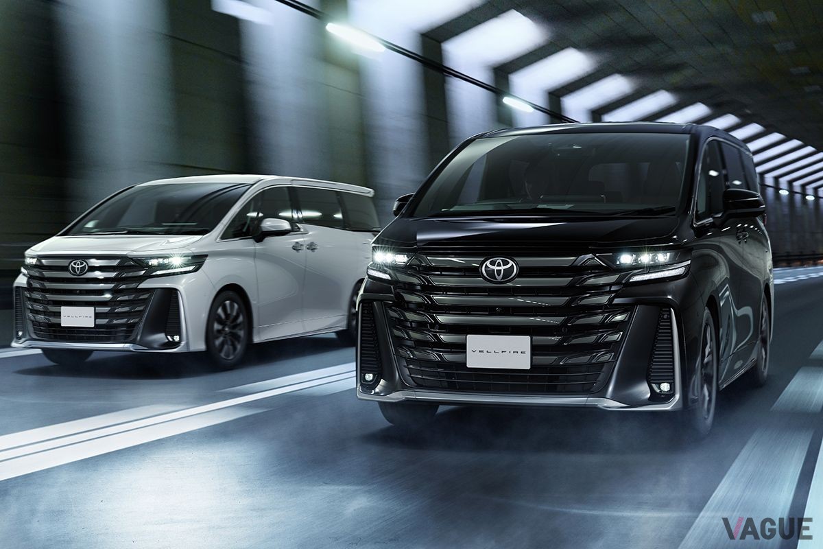 トヨタ新型「ヴェルファイア」と新型「アルファード」
