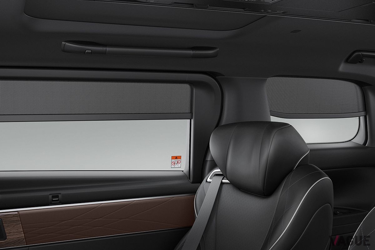 トヨタ新型「ヴェルファイア」のインテリア