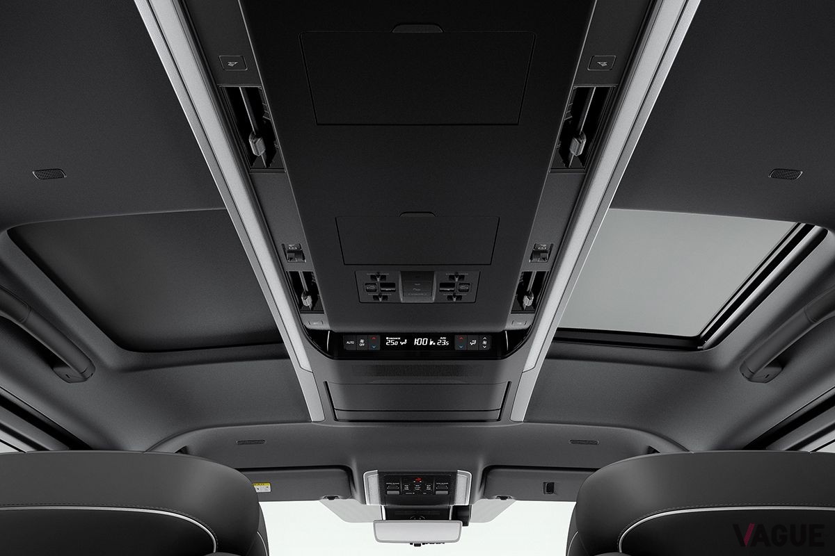 トヨタ新型「ヴェルファイア」のインテリア