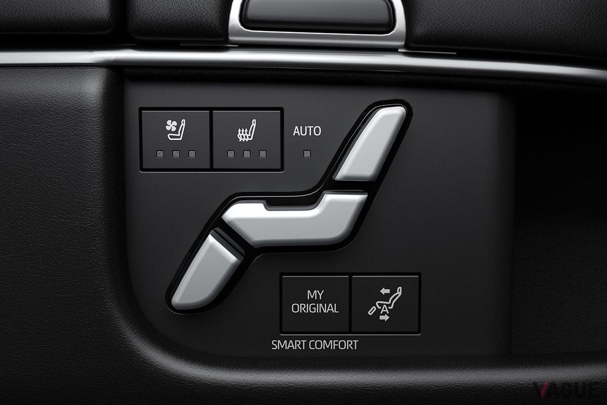 トヨタ新型「ヴェルファイア」のインテリア