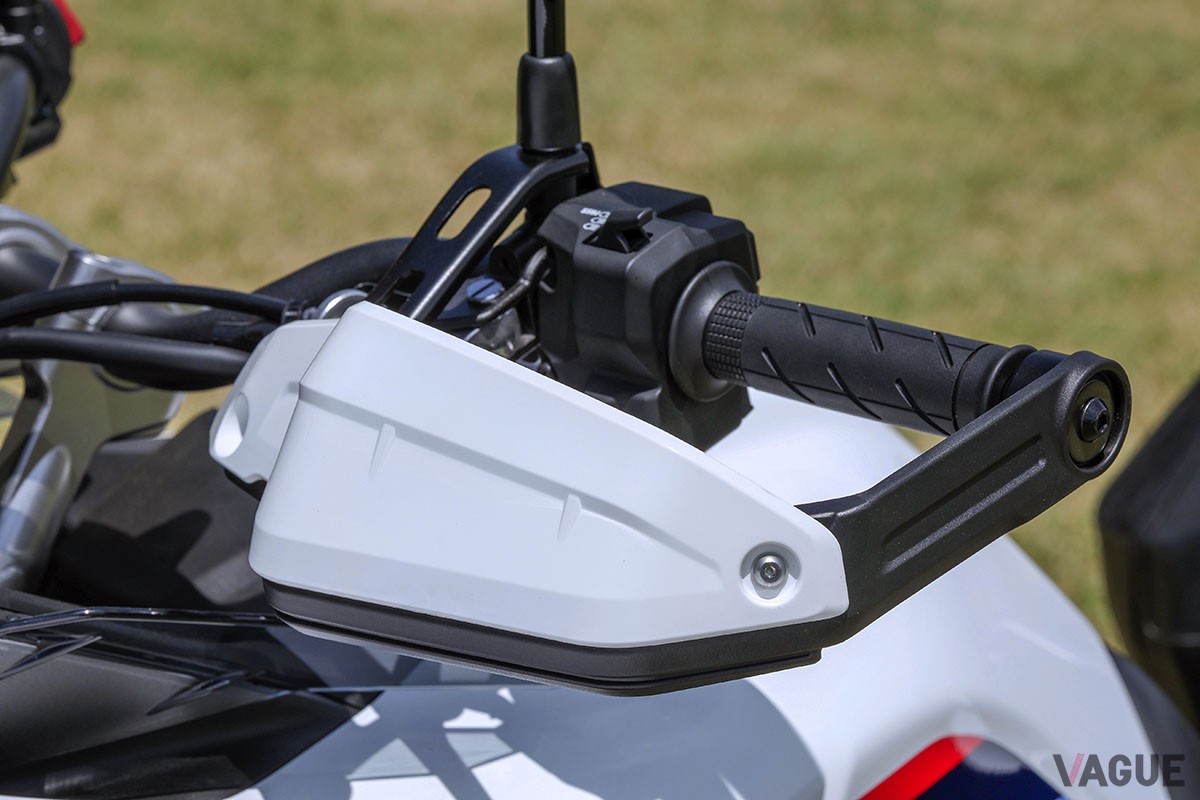 ホンダ新型「XL750トランザルプ」はパニアケースやトップケースなど純正アクセサリーも充実