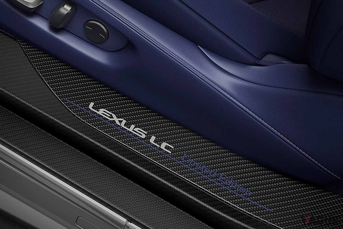 レクサス改良新型「LC」に設定された特別仕様車“EDGE”のインテリア