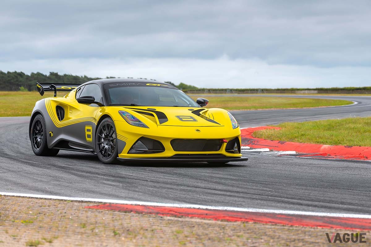ロータス新型「エミーラGT4」