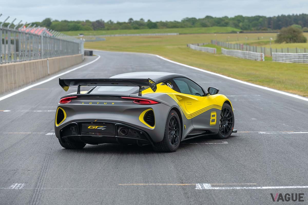 ロータス新型「エミーラGT4」