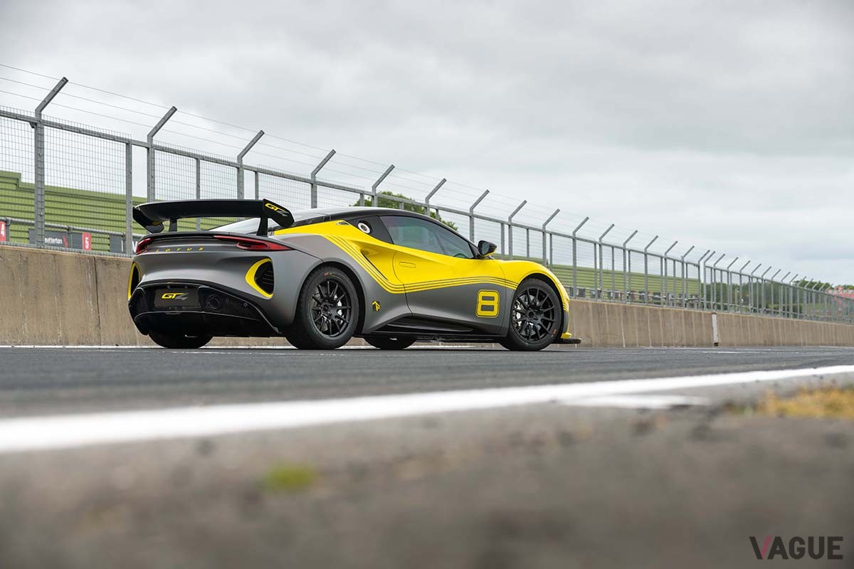 ロータス新型「エミーラGT4」