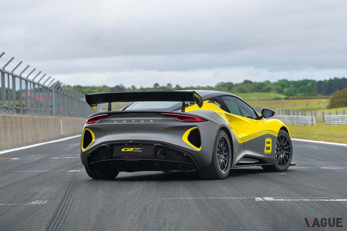 ロータス新型「エミーラGT4」
