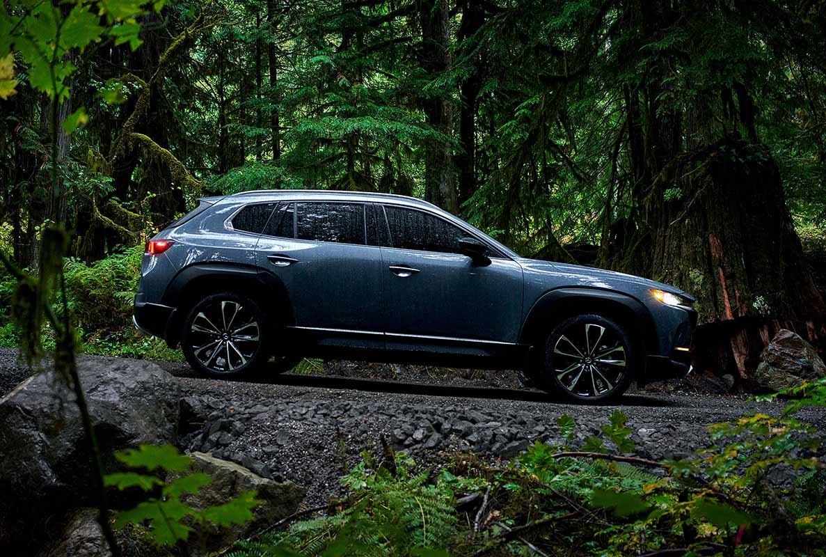 これまでのマツダ車にはないワイルド＆タフな雰囲気が魅力的な「CX-50」が北米市場で好調なセールスを記録中