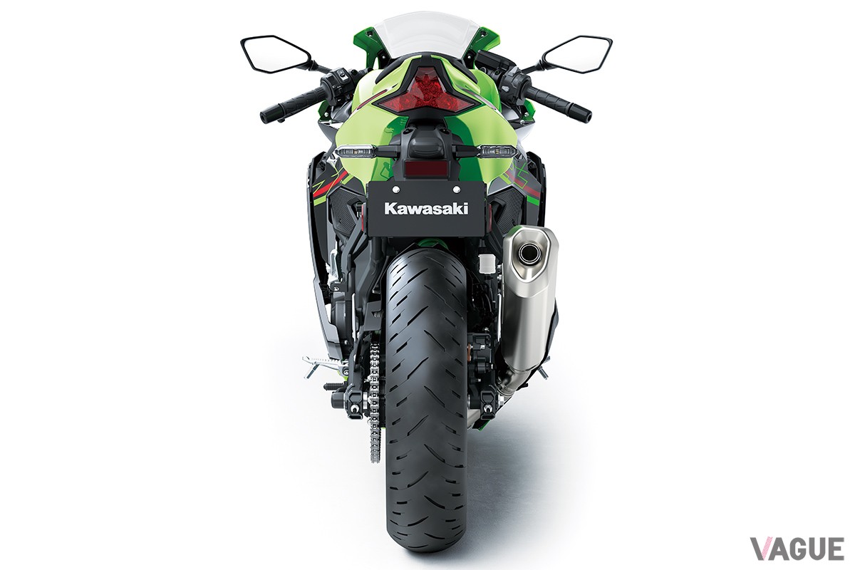 400ccスーパースポーツバイクの頂点に立つ高性能が魅力的なカワサキ「Ninja ZX-4R SE」と「Ninja ZX-4RR KRT EDITION」がついに発売