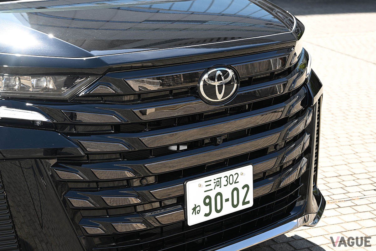 トヨタ新型「ヴェルファイア」