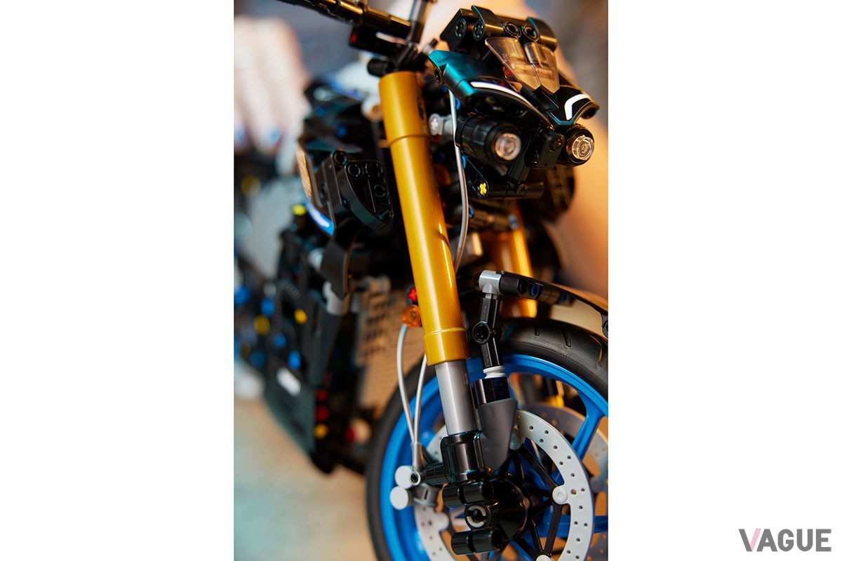 ヤマハの人気ネイキッドバイク「MT-10 SP」をモデルアップした「大人レゴ」シリーズ最新作「レゴ テクニック ヤマハ MT-10 SP」