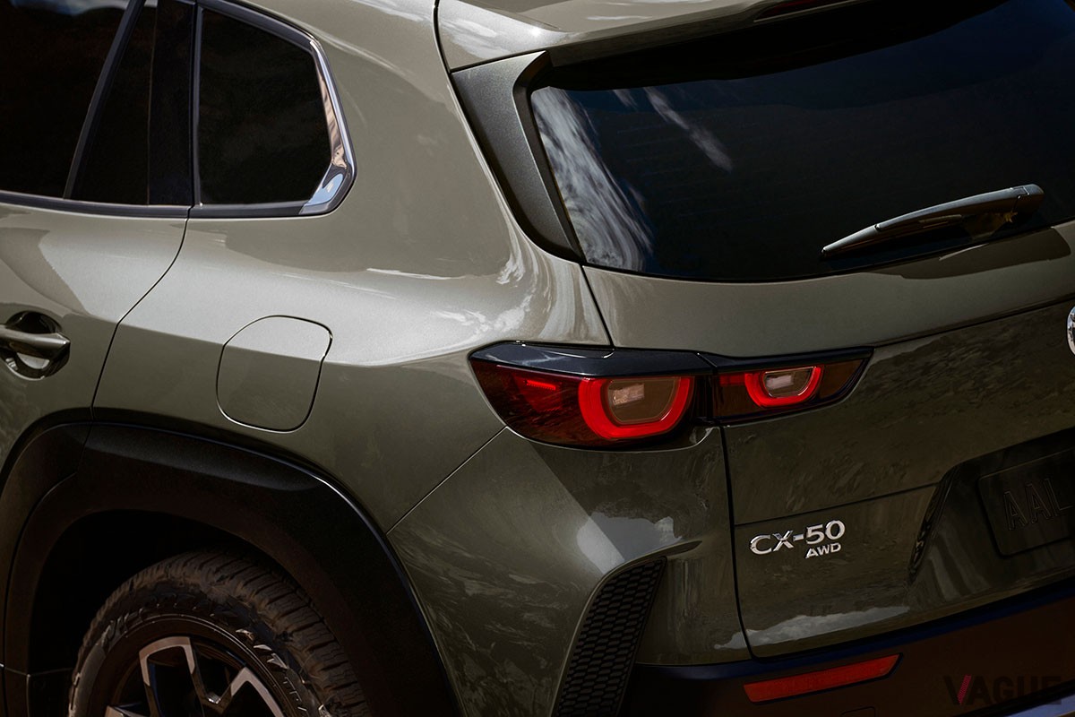 マツダ「CX-50」