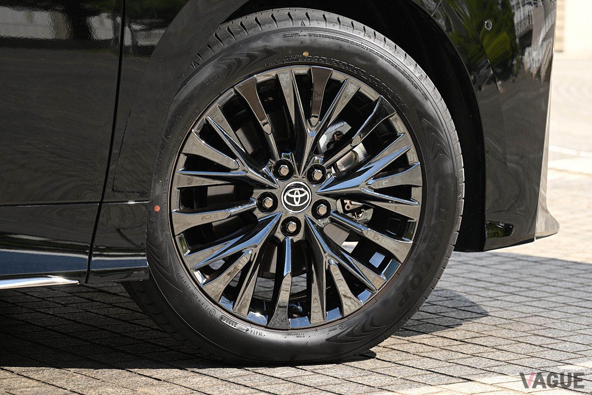 トヨタ新型「ヴェルファイア」