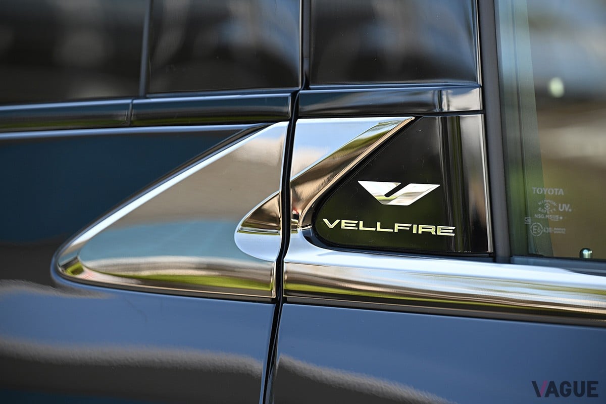 トヨタ新型「ヴェルファイア」