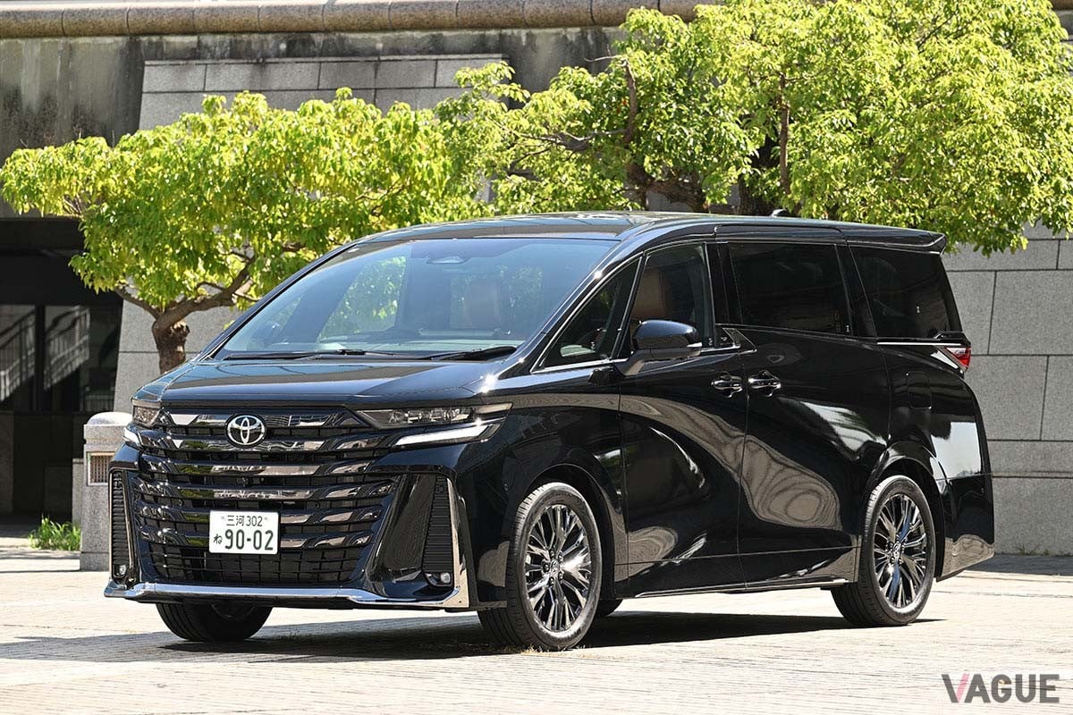 トヨタ新型「ヴェルファイア」