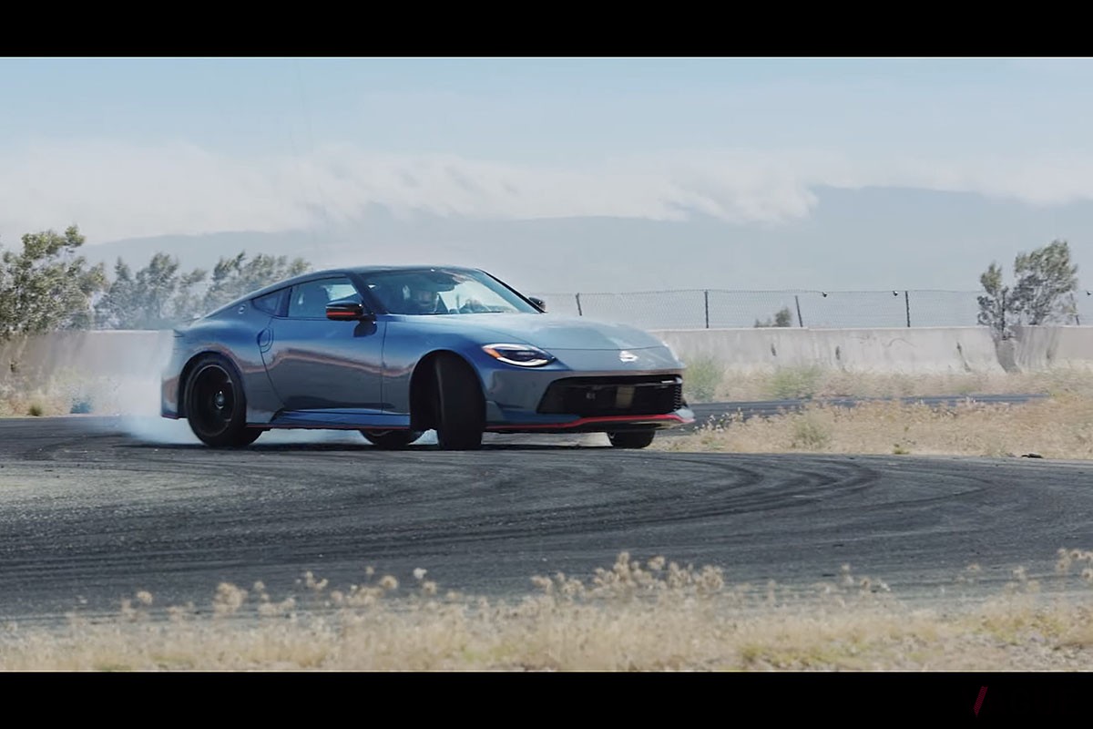 正式発表が待たれる日産の新型「Z NISMO」だが、そのトランスミッションがATのみになるとのウワサがSNS上をにぎわせている