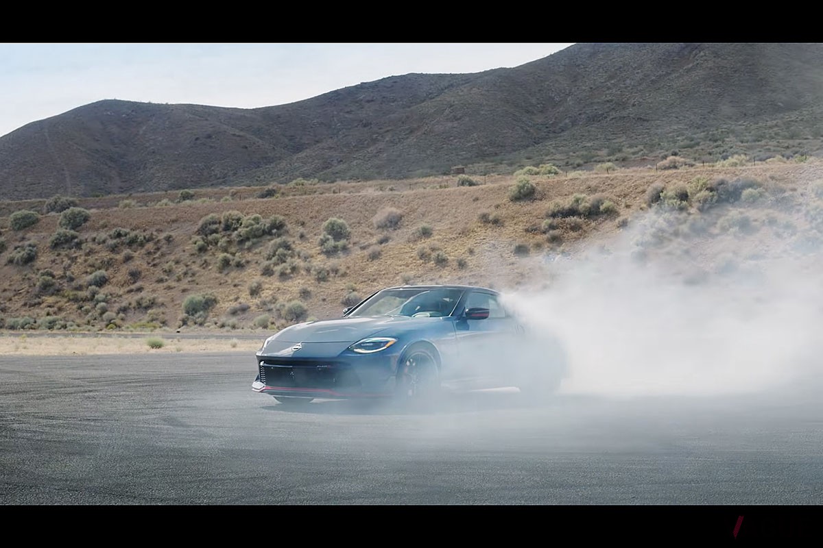 正式発表が待たれる日産の新型「Z NISMO」だが、そのトランスミッションがATのみになるとのウワサがSNS上をにぎわせている