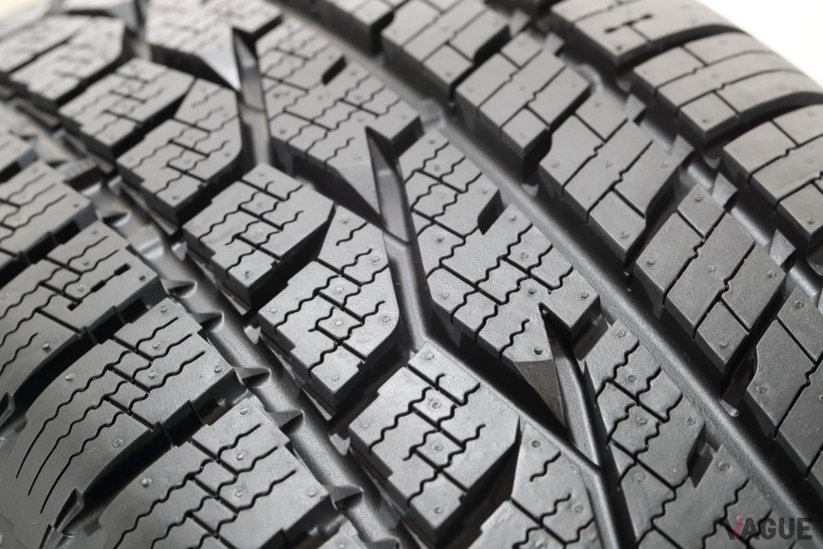 TOYO TIREの最新オールシーズンタイヤ「セルシアス」