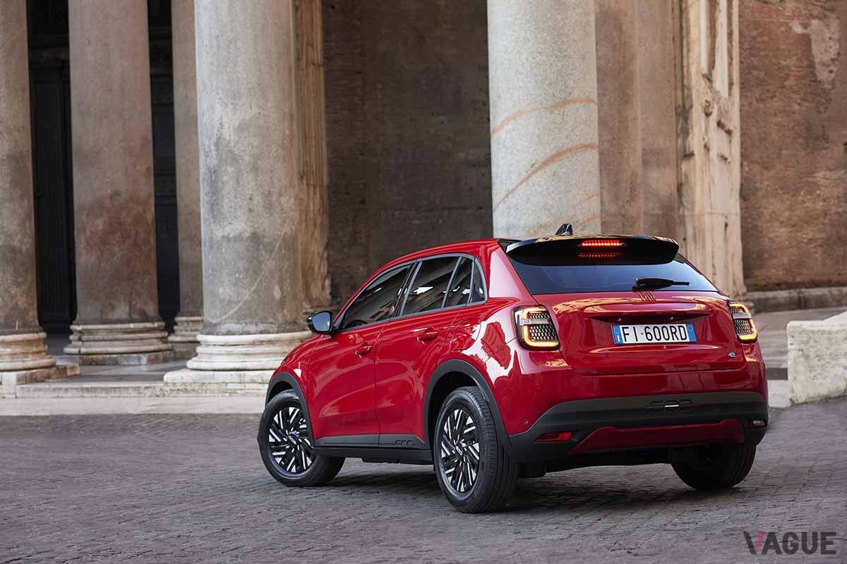 まもなく日本に上陸する予定のフィアット新型「600e」