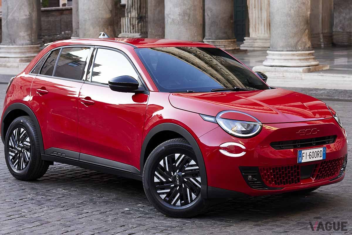 まもなく日本に上陸する予定のフィアット新型「600e」