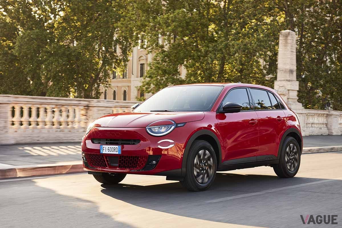 まもなく日本に上陸する予定のフィアット新型「600e」