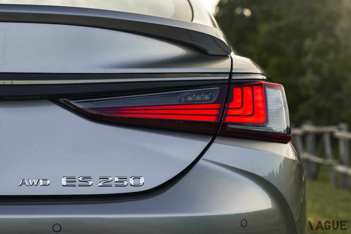 米国市場で登場したレクサス「ES」2024年モデル