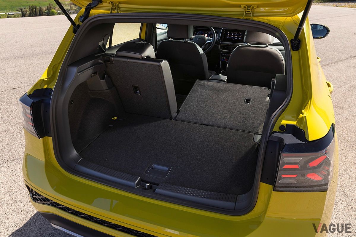 VW改良新型「Tクロス」の荷室