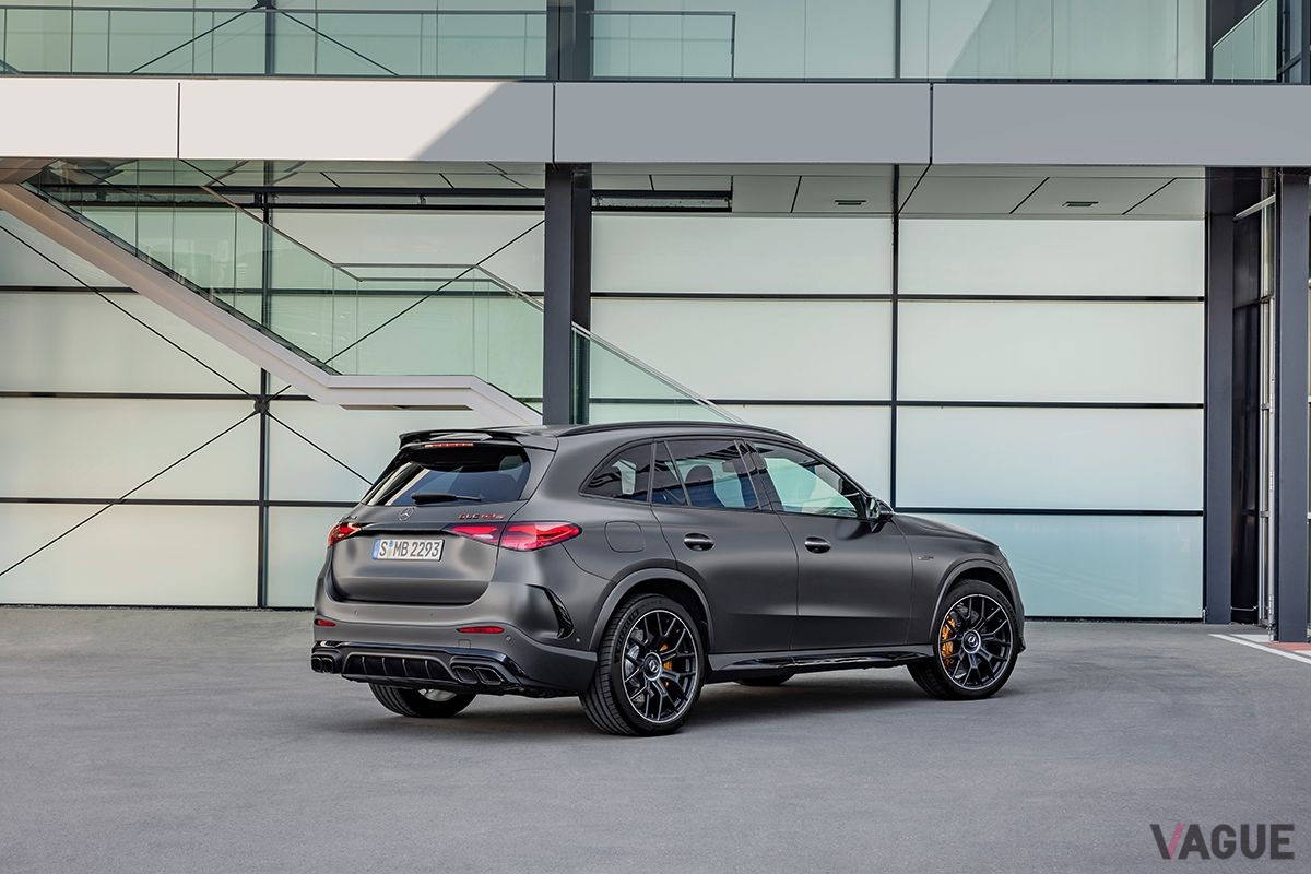 新型「メルセデスAMG GLC63SEパフォーマンス」