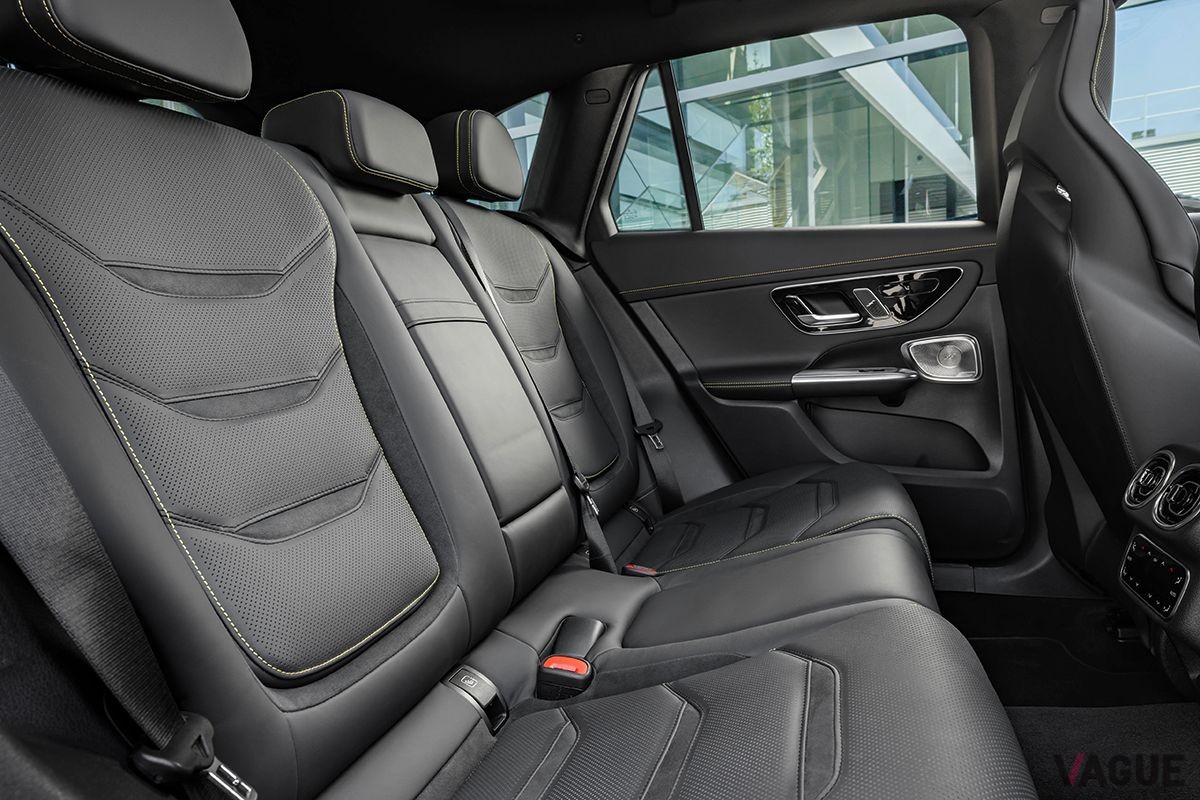 新型「メルセデスAMG GLC63SEパフォーマンス」のインテリア