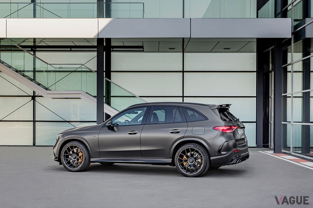 新型「メルセデスAMG GLC63SEパフォーマンス」