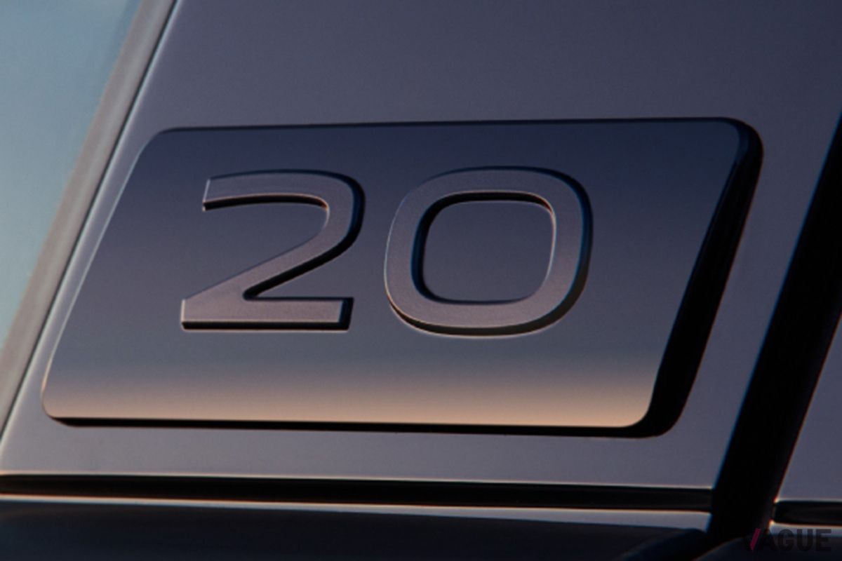 VWゴルフRの特別仕様車「ゴルフR 20イヤーズ」