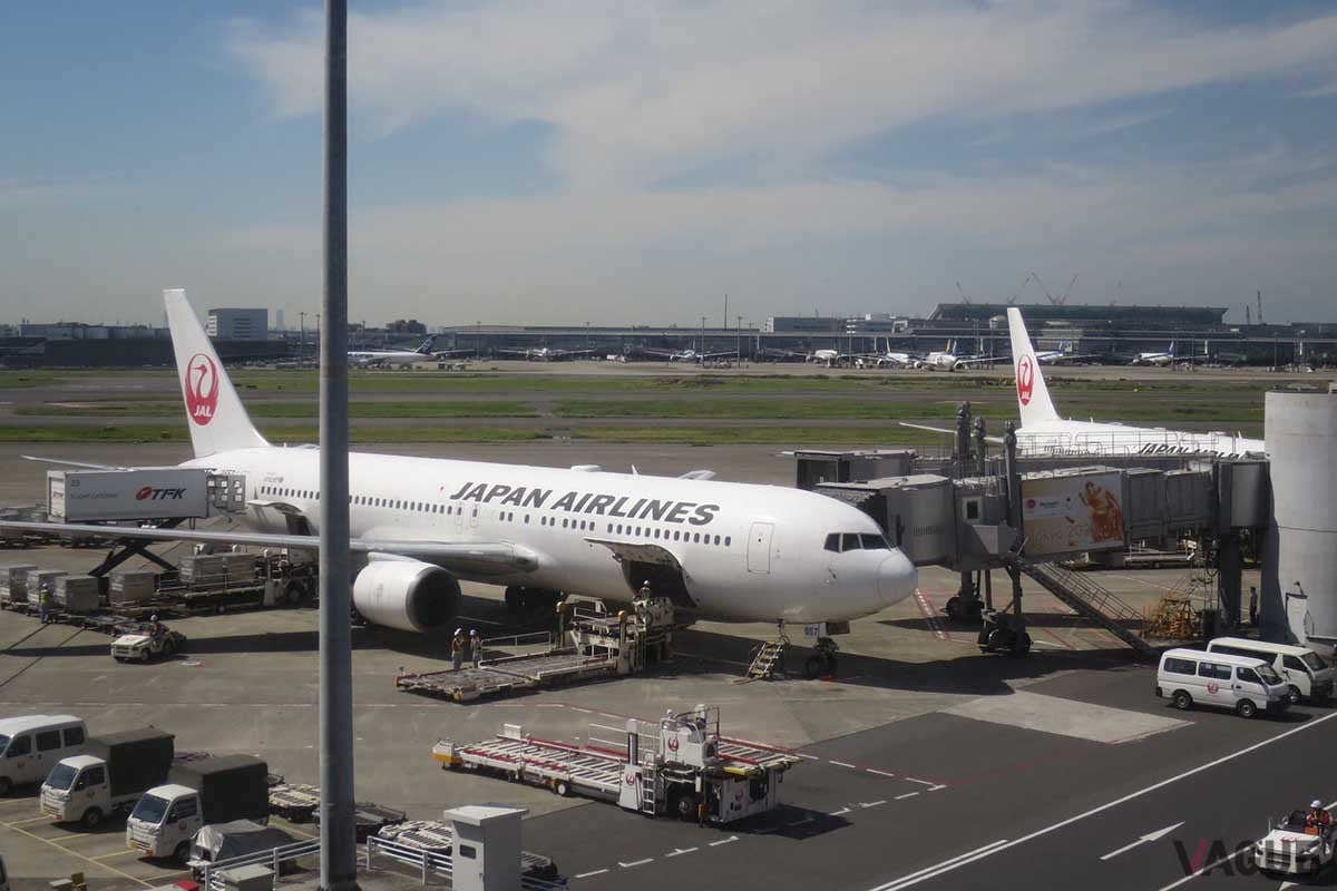 円安や燃料サーチャージの影響で海外航空券が高価になっている2024年だが、少しでもオトクに海外旅行に行くことはできるのだろうか